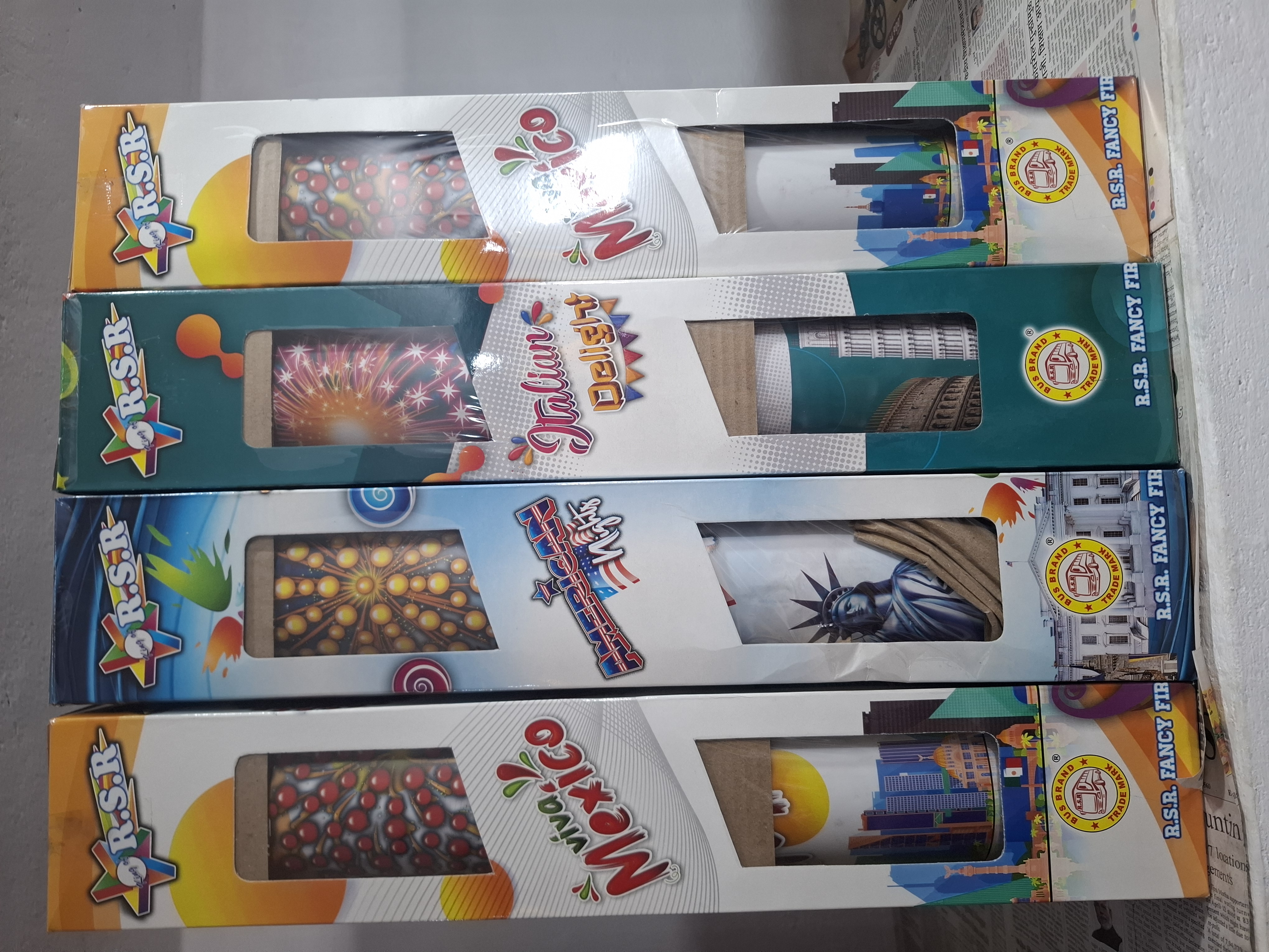 4 inch Deluxe Out (4 Varients)